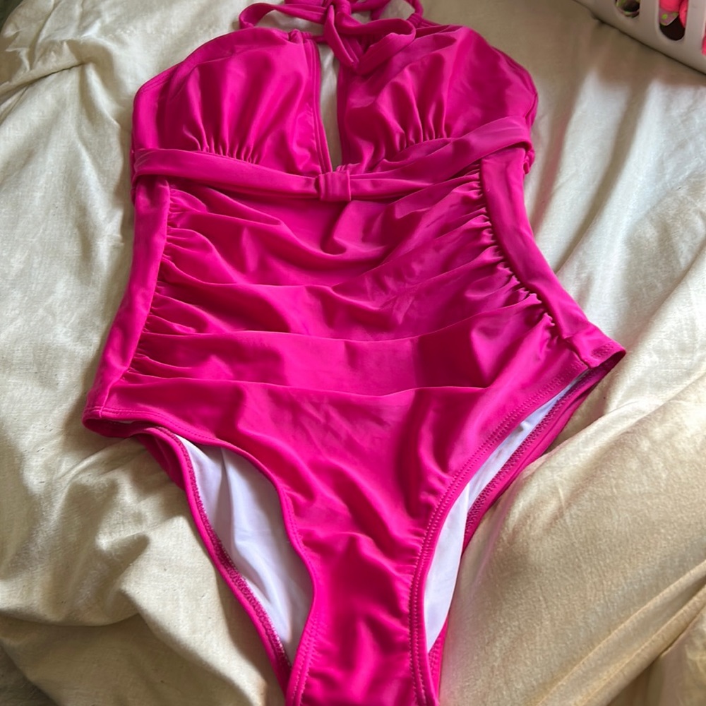 Size: M Hot Pink One Piece Swimsuit